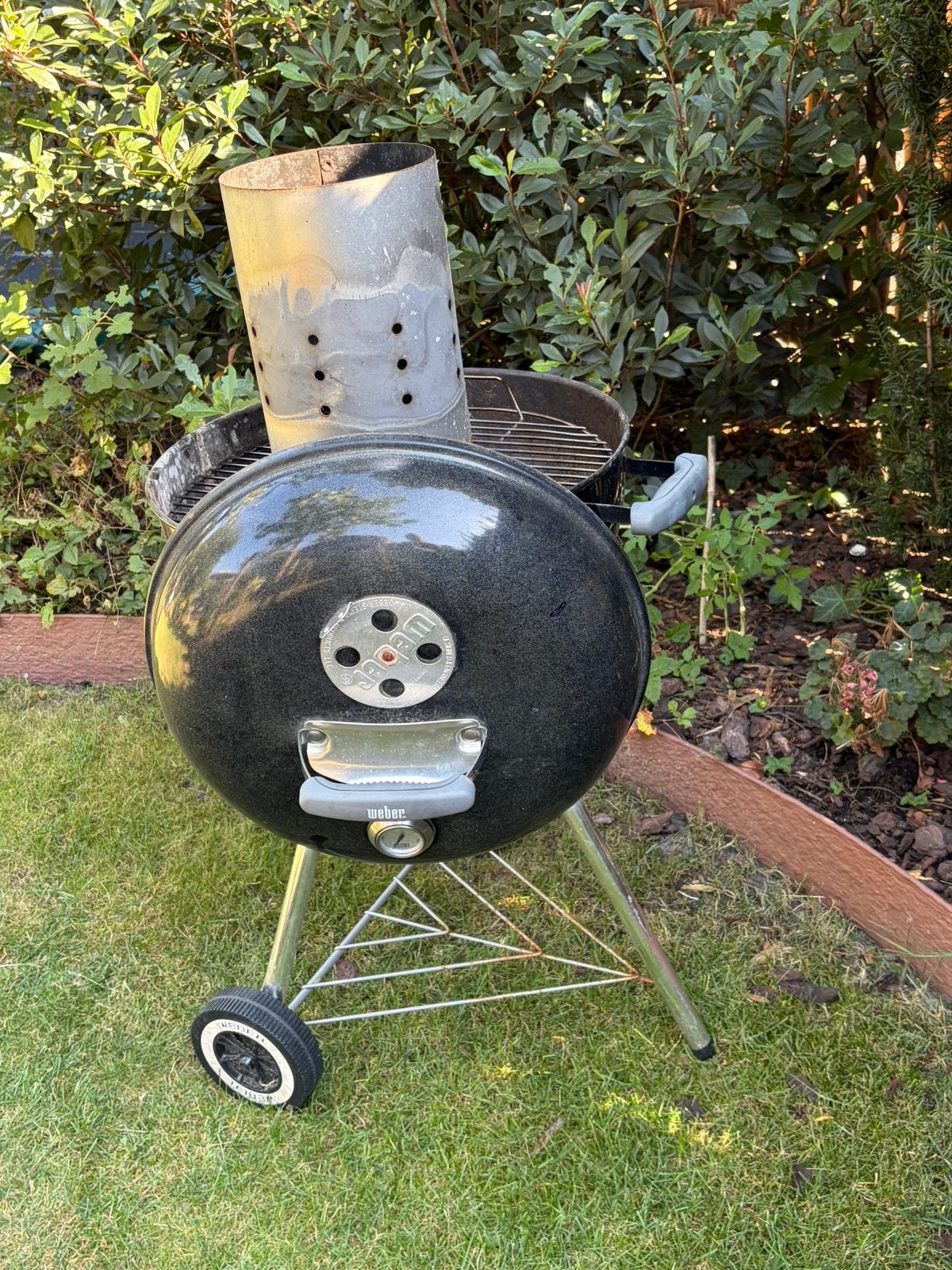 Weber Bar-B-kettle kolenbarbecue met kolenstarter - 47 cm, Ophalen, Gebruikt, Met accessoires