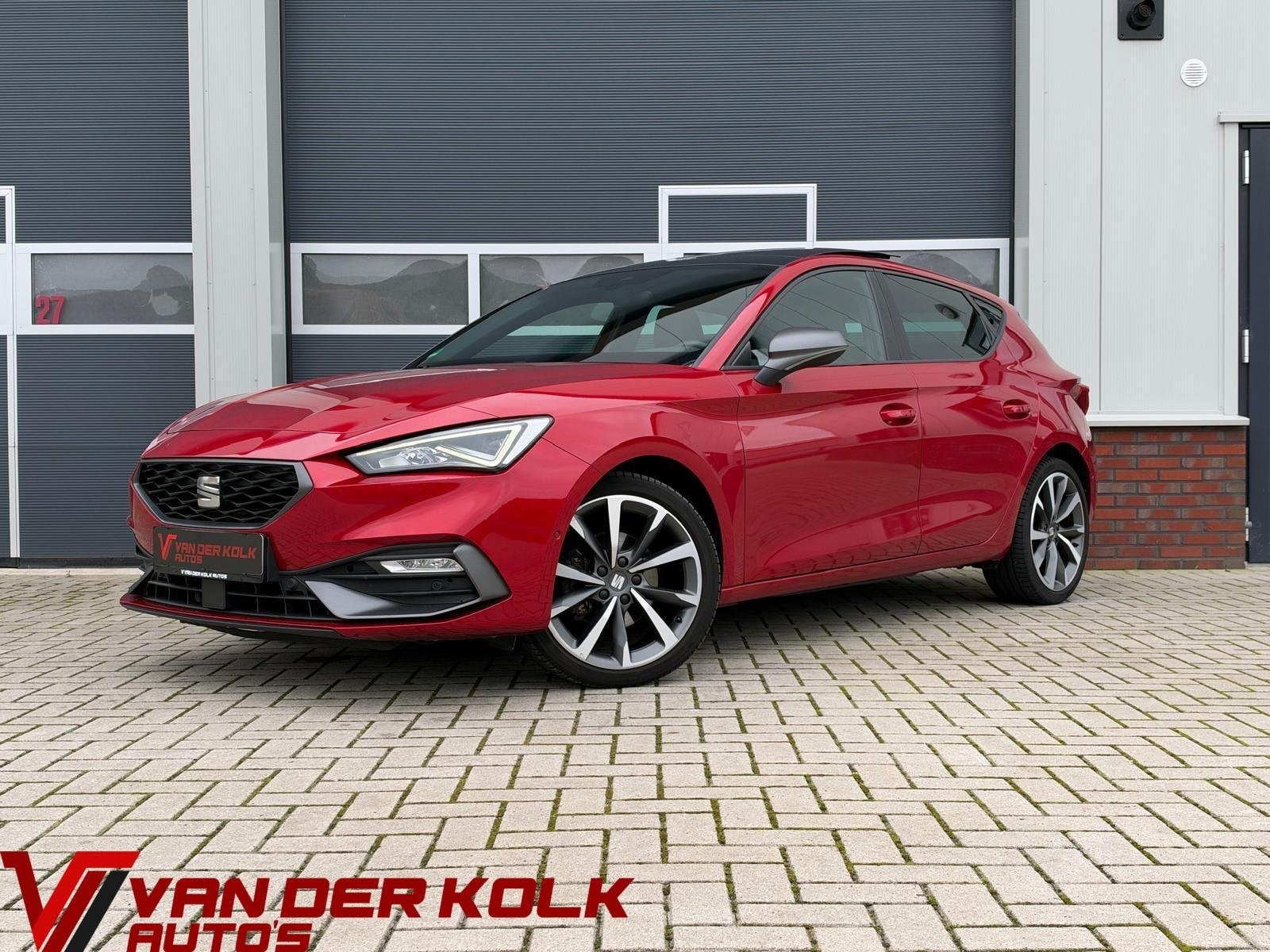 Seat Leon 1.5 eTSI FR Automaat | Panorama | Virtual Cockpit, Auto's, 1272 kg, 4 cilinders, Leon, Leder en Stof