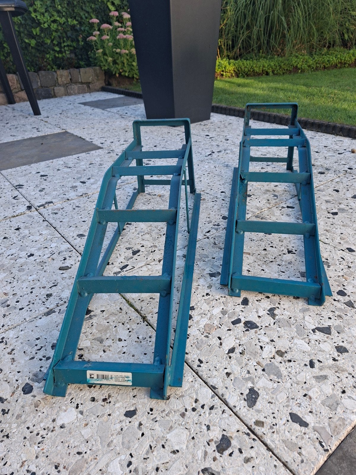 Z.g.a.n. oprijbokken voor auto - 79x22x18 cm, Auto diversen, Ophalen, Zo goed als nieuw