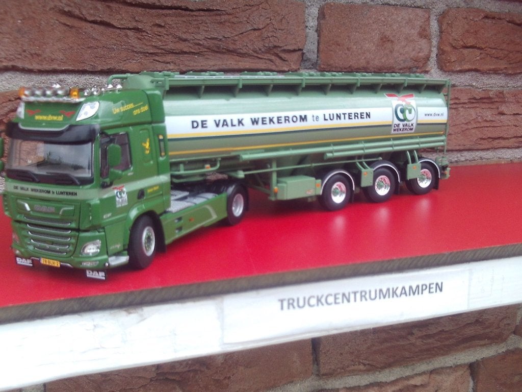 WSI  Daf  CF  Space  Cab  van  De  Valk  Wekerom., Ophalen of Verzenden, Nieuw, Bus of Vrachtwagen, Wsi