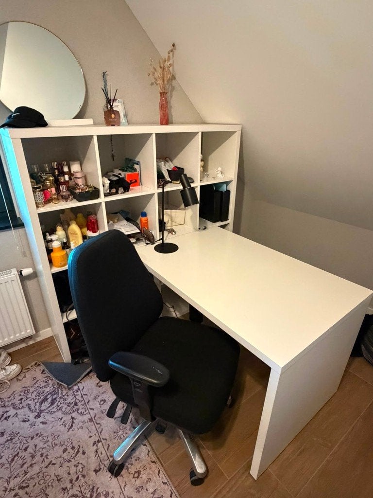 Vakkenkast met bureau + bureaustoel, Huis en Inrichting, Ophalen, 147 cm, IKEA, 39 cm
