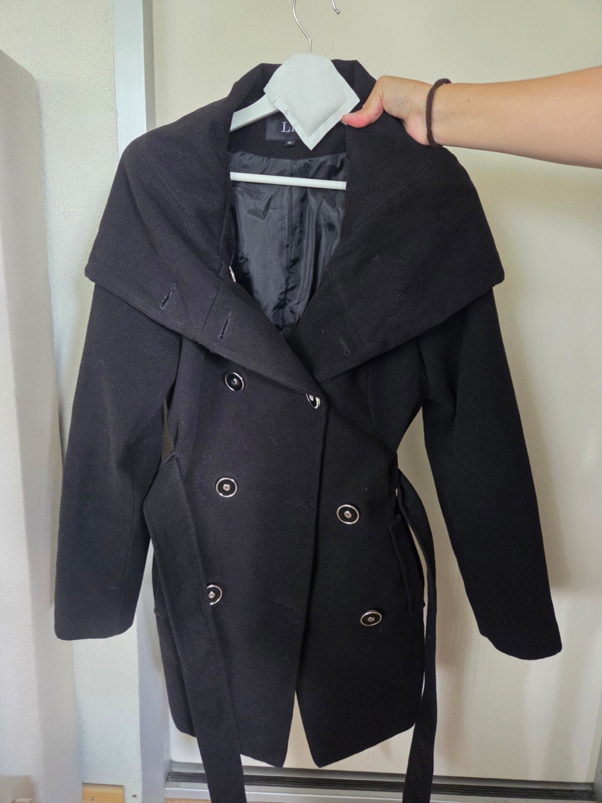 Zwarte dames manteljas met capuchon - LIV - Maat 40, Kleding | Dames, Jassen | Winter, Maat 38/40 (M), Zwart, Ophalen of Verzenden