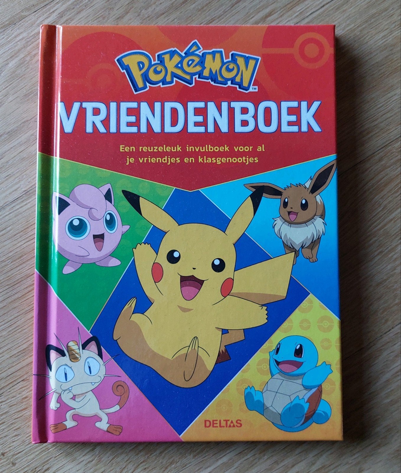 Gloednieuw vriendenboekje van Pokémon (hardcover), Ophalen, Nieuw