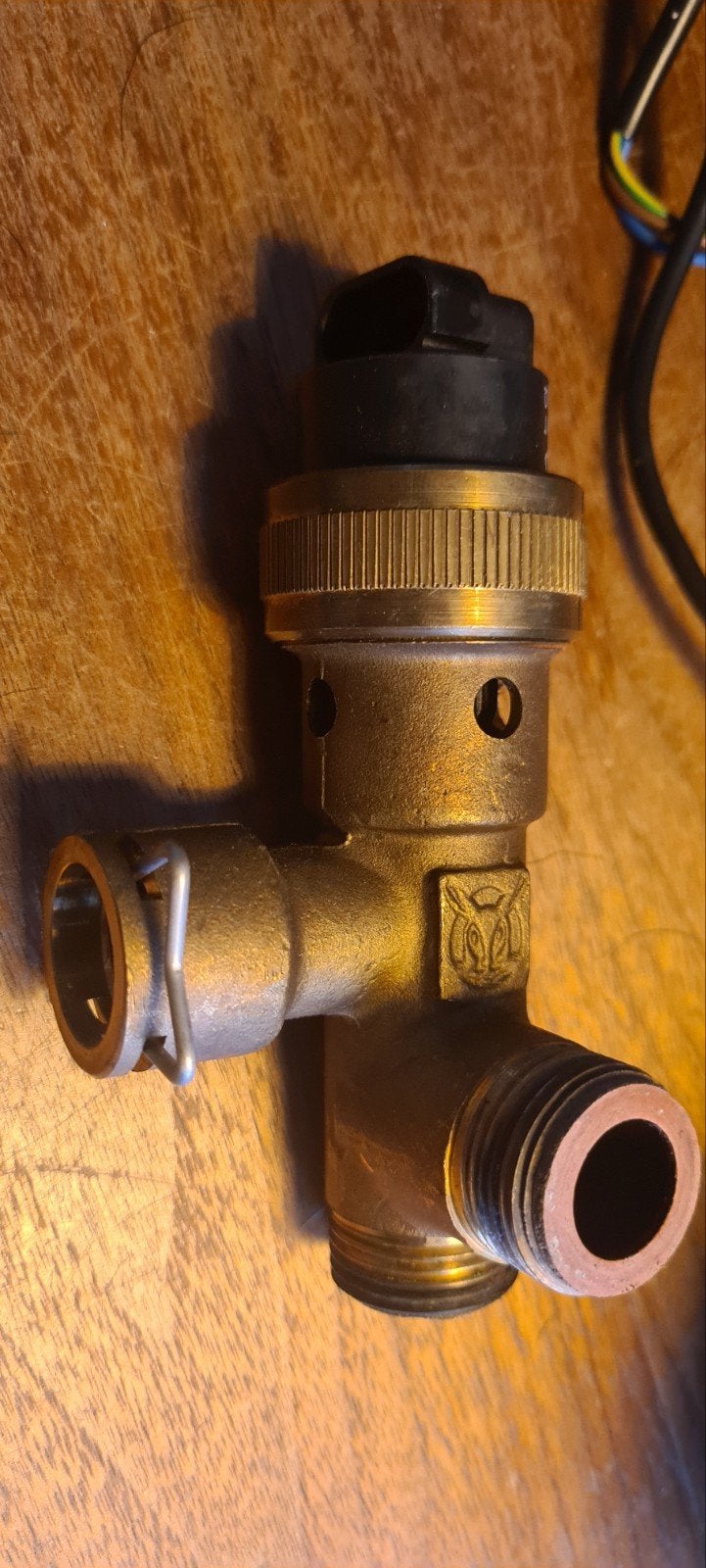 vaillant 3weg klep met motor 252457, Doe-het-zelf en Verbouw, Ophalen of Verzenden, Gebruikt, Onderdeel