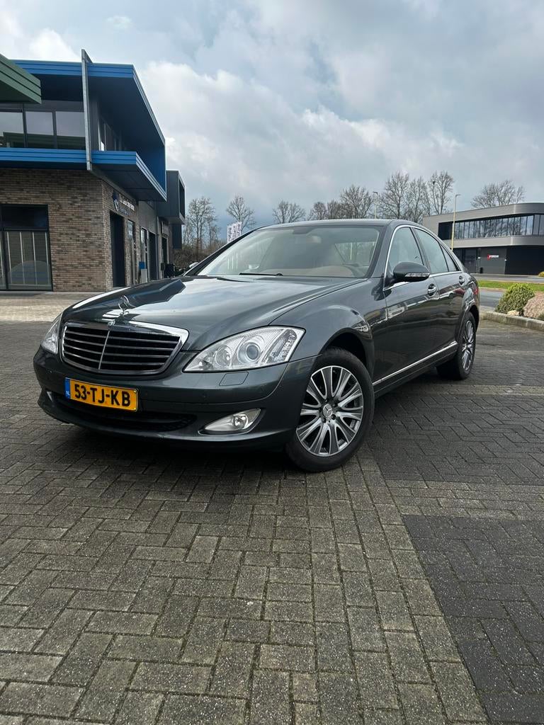 Mercedes-Benz S-Klasse 3.0 CDI S320 AUT 2006 Groen, Auto's, Mercedes-Benz, Automaat, Achterwielaandrijving, 2987 cc, Bruin