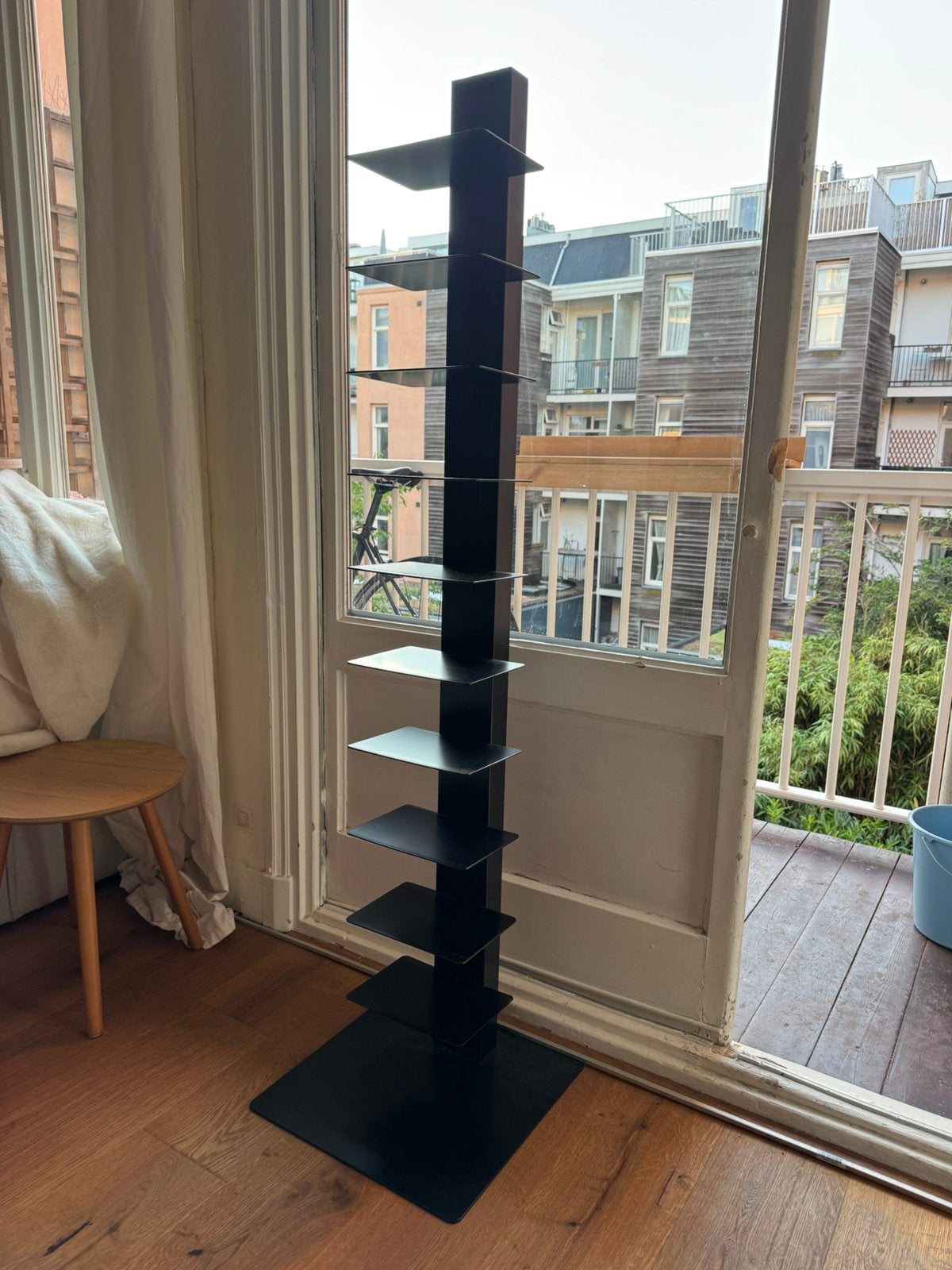 Sklum boekenrek zwevend, Ophalen, 100 tot 150 cm, Zo goed als nieuw, Minder dan 100 cm