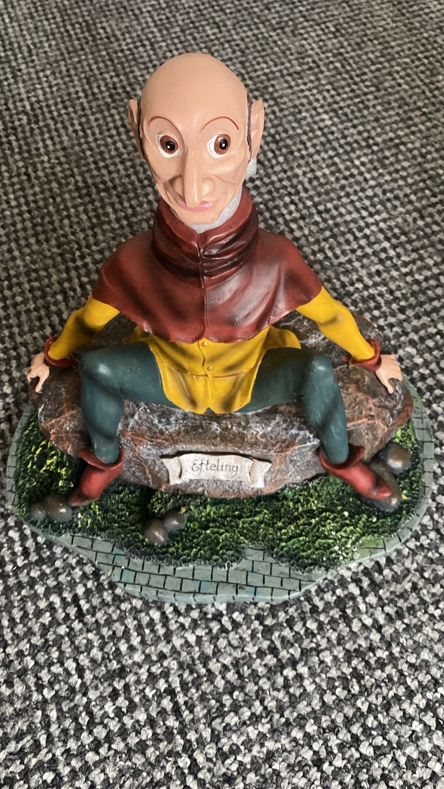 MIEUW LuVille Efteling Miniatuur Langnek - Kerstdorp, Ophalen of Verzenden, Nieuw, Beeldje of Poppetje