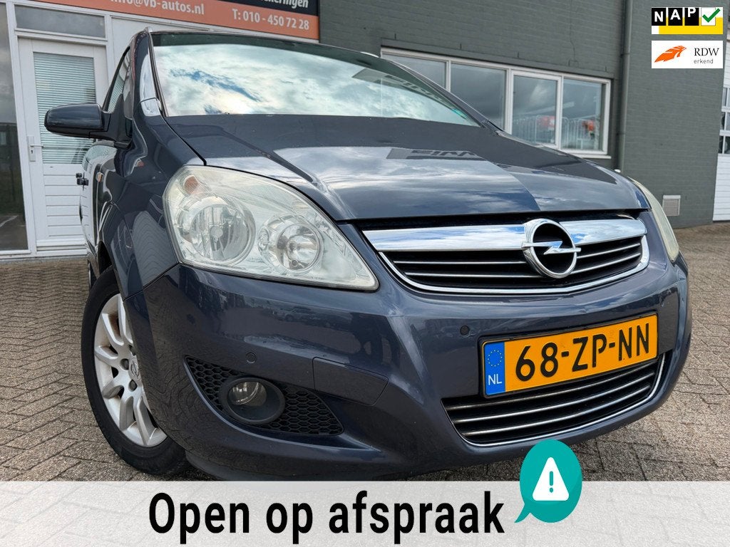 Opel Zafira 1.8 Temptation 7 pers in automaat van 2de Eig me, Auto's, Stof, Gebruikt, Zwart, 4 cilinders