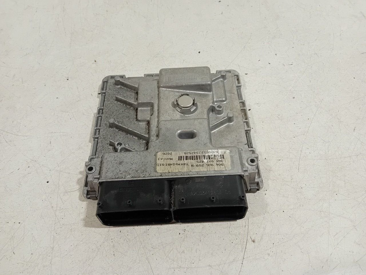 Computer motormanagement Audi Q5, Onderdelen@venauto.nl, Van der Ven Autorecycling B.V., Gebruikt, Ettenseweg 76, 4706 PB Roosendaal, The Netherlands