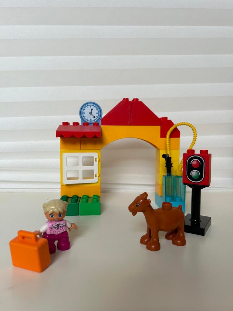 DUPLO station voor treinset, Ophalen, Zo goed als nieuw, Speelset