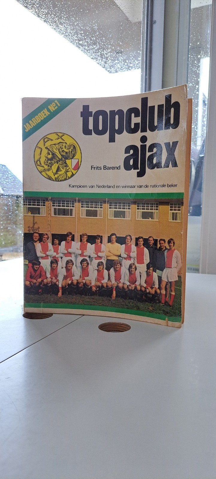 Topclub Ajax Jaarboek Nr. 1 - Frits Barend, Gelezen, Ophalen of Verzenden, Frits Barend, Balsport
