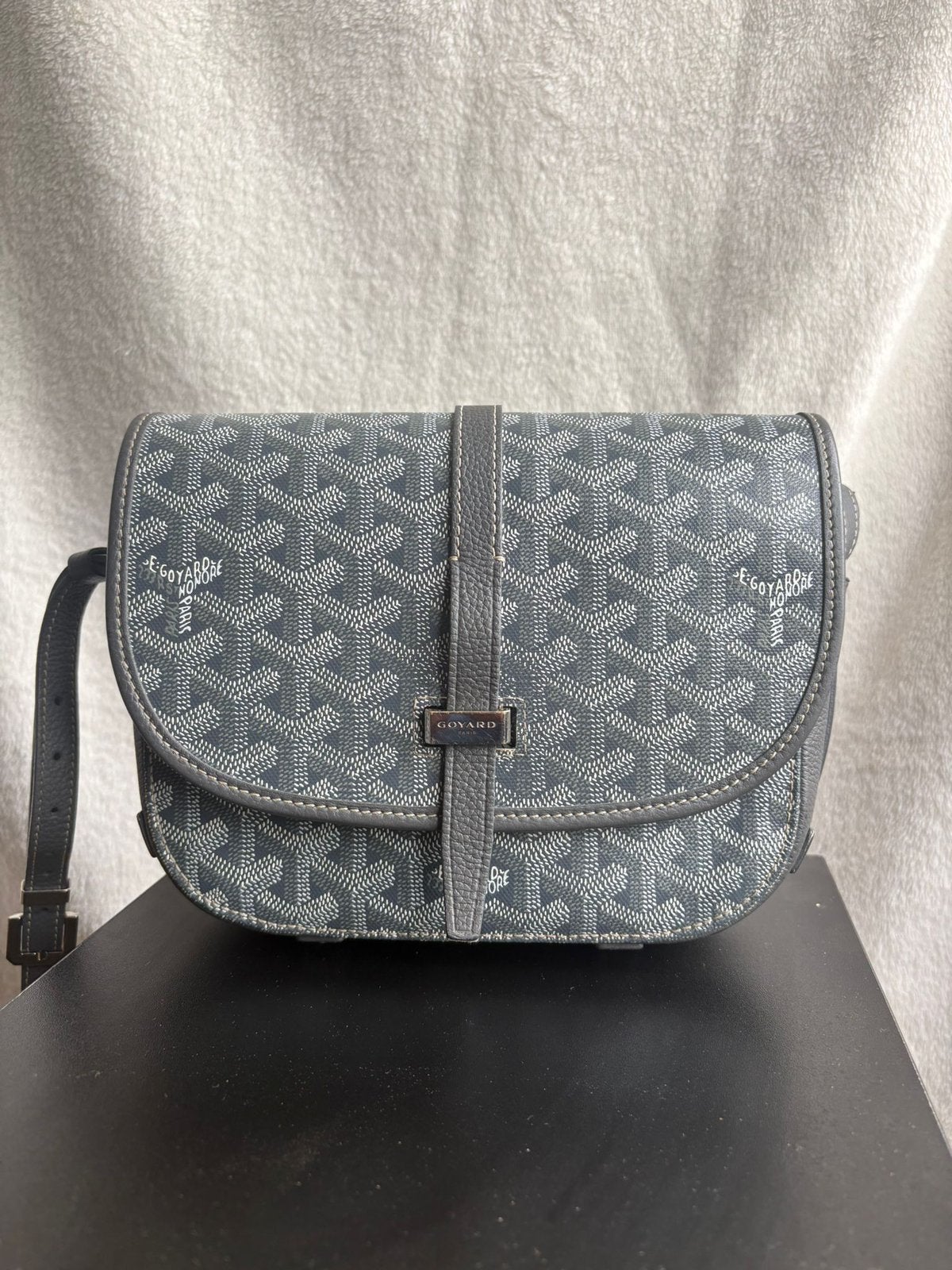 Goyard Belvedere PM Gris Crossbody Messenger Schoudertas, Sieraden, Tassen en Uiterlijk, Tassen | Schoudertassen, Ophalen of Verzenden