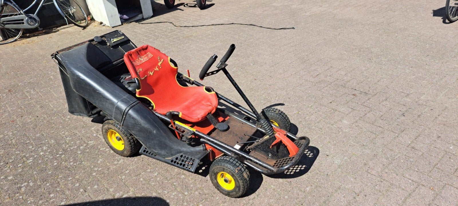 Wolf Garten Cart Zitmaaier, Ophalen, Gebruikt, Versnellingen, Minder dan 90 cm