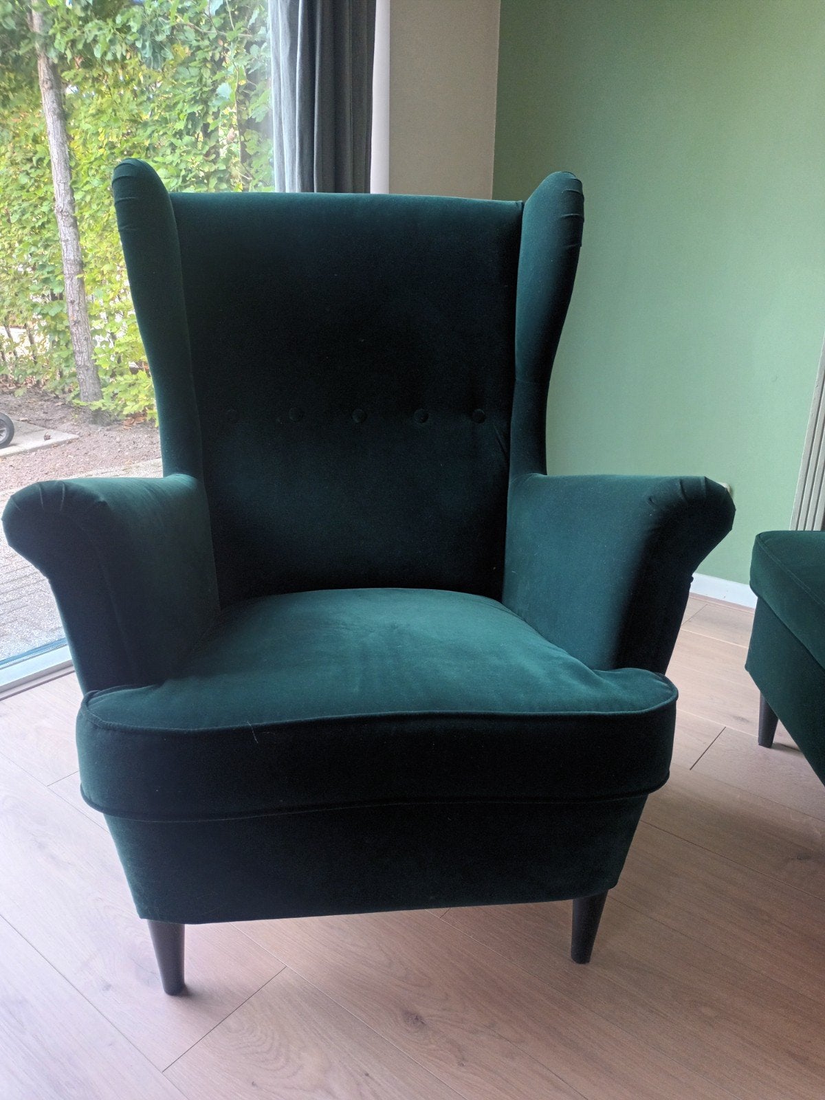 IKEA Strandmon fauteuil met voetenbank - Donkergroen, Ophalen, Klassiek, Modern, Comfort, 75 tot 100 cm, Zo goed als nieuw