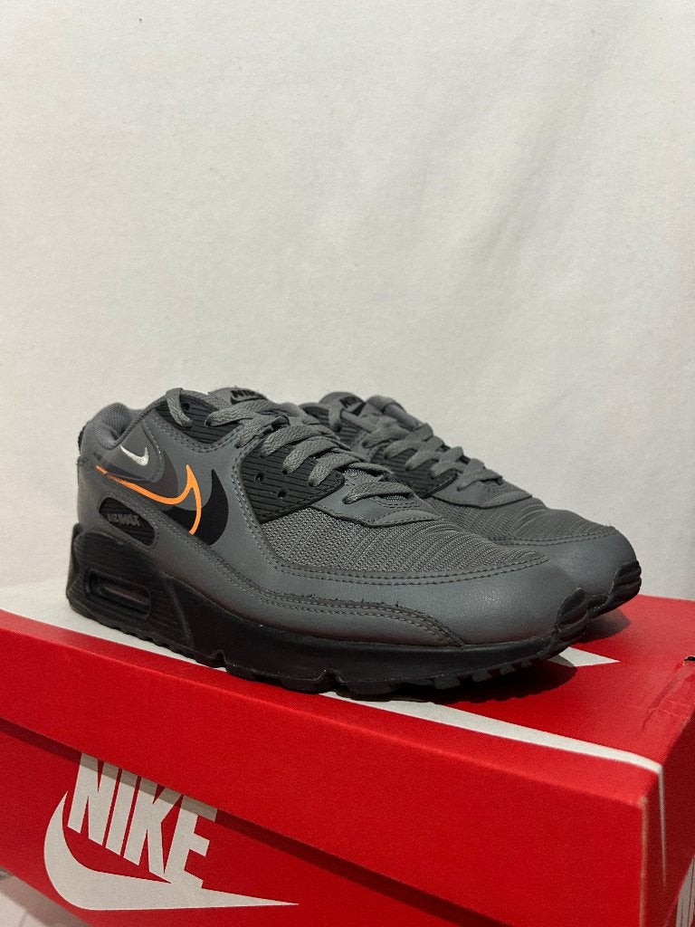 Maat 44 - Nike Air Max 90 Multi-Swoosh, Kleding | Heren, Schoenen, Overige kleuren, Verzenden, Nike, Nike