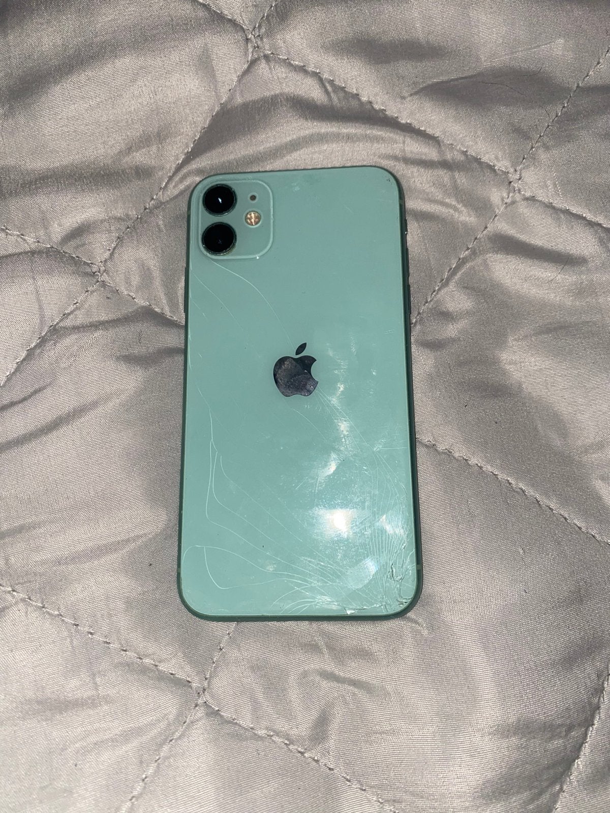 iPhone 11, Telecommunicatie, Zwart, Zo goed als nieuw, 64 GB, IPhone 11