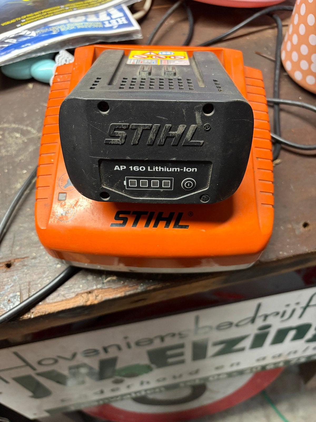 Stihl AL100 en Stihl AP160, Ophalen, Gebruikt
