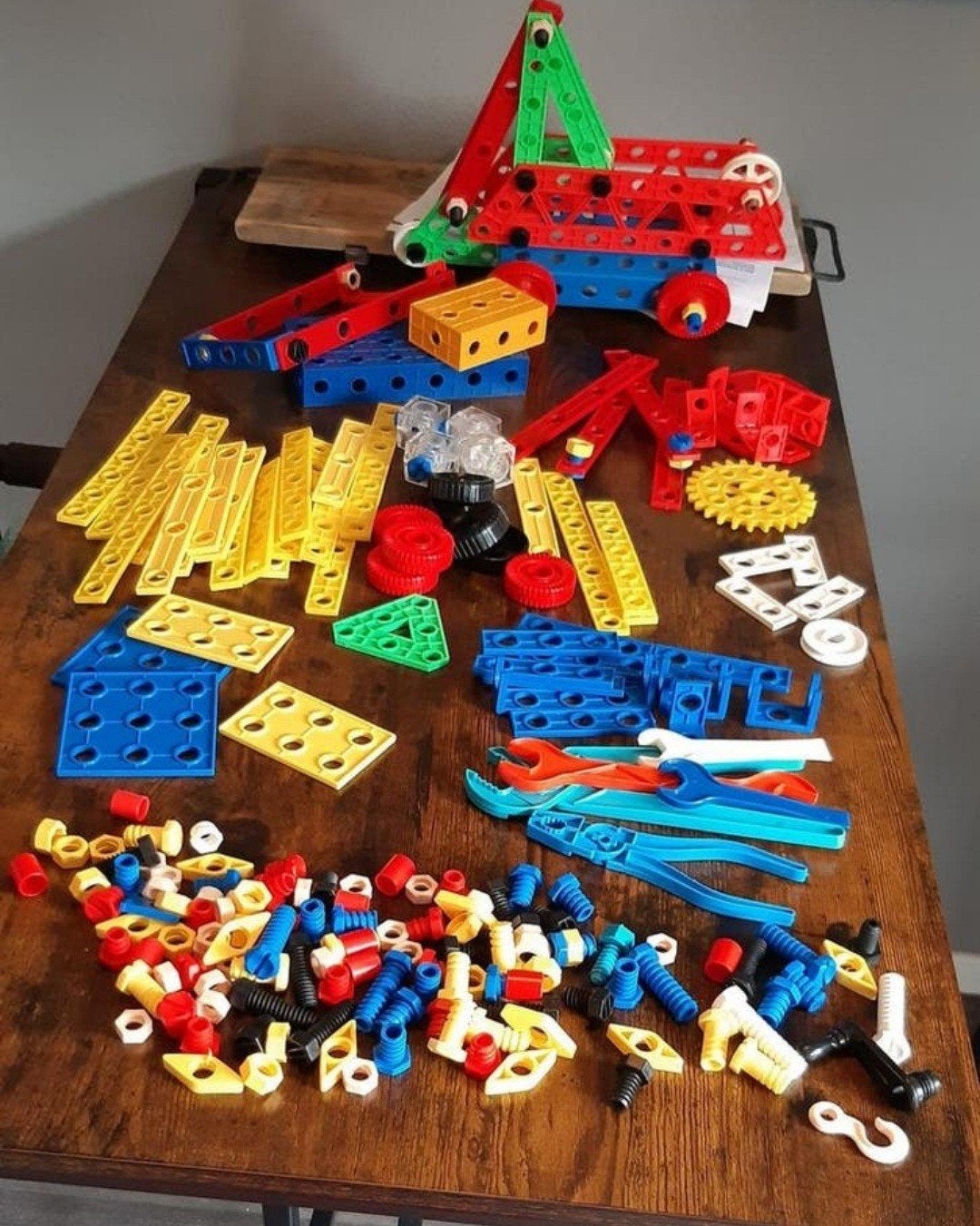 Grote set constructie speelgoed met gereedschap, Ophalen of Verzenden, Gebruikt, Overige merken