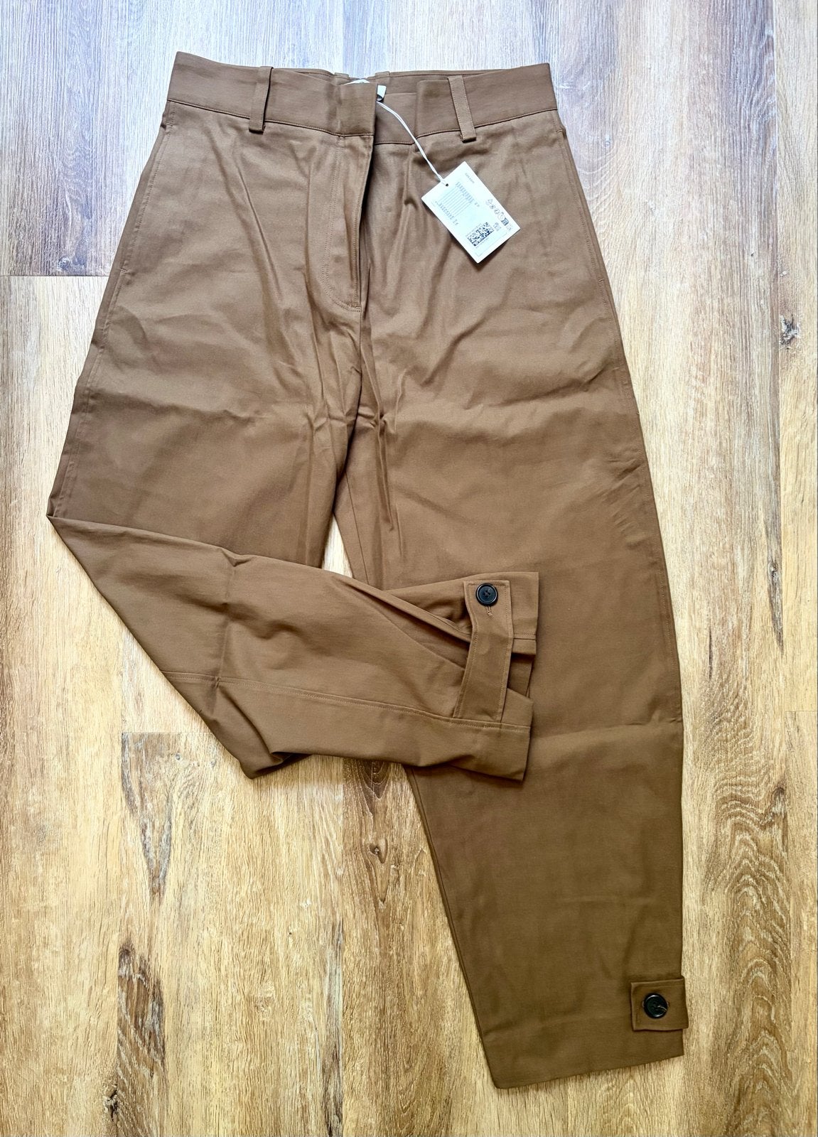 Nieuwe COS cargo broek met knoopdetails - Maat 40, Maat 38/40 (M), Bruin, Nieuw, Ophalen of Verzenden