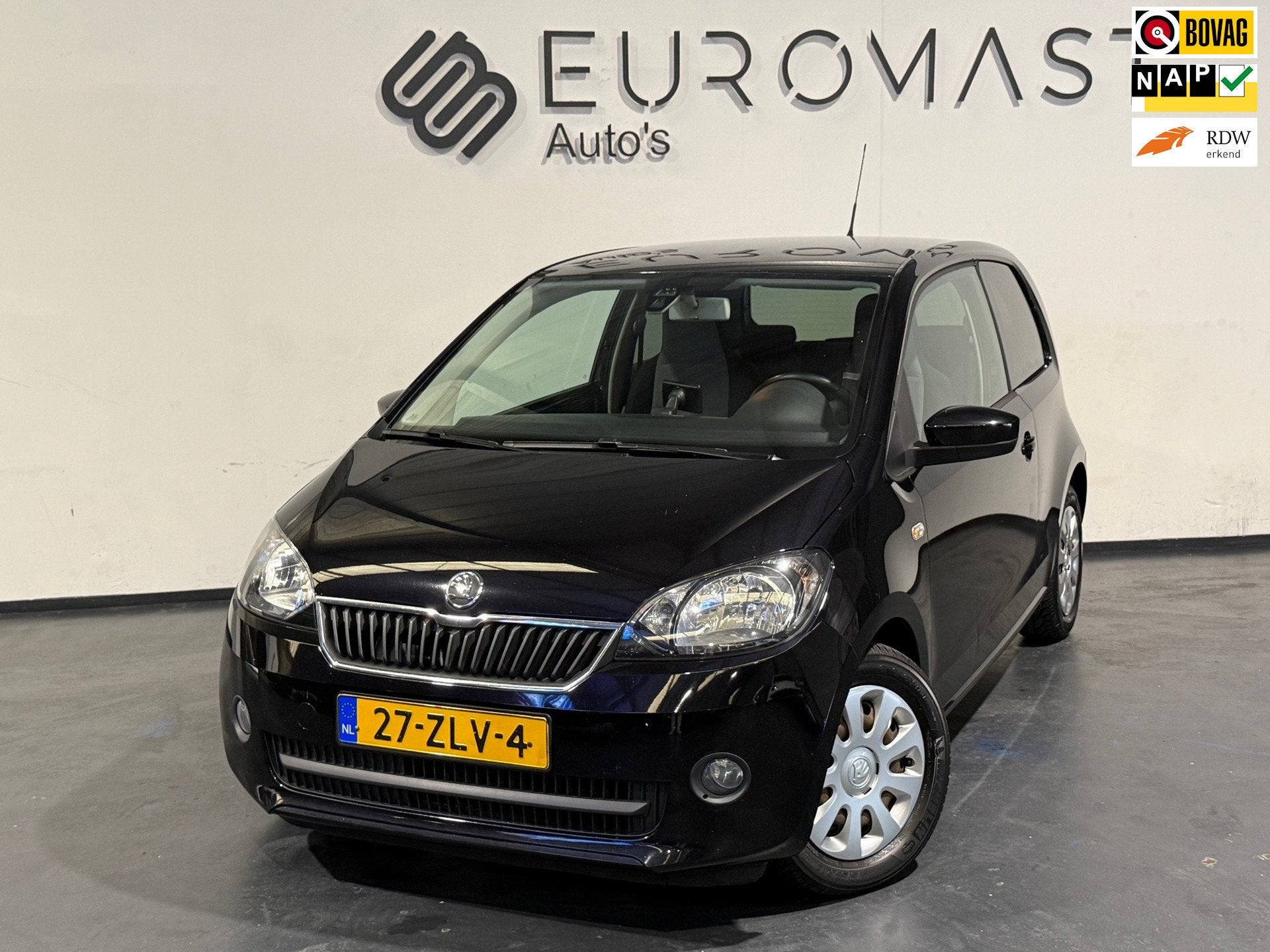 Skoda Citigo 1.0 Greentech Tour Navi Airco Nieuwe Apk, Auto's, Voorwielaandrijving, Euro 5, Stof, Gebruikt