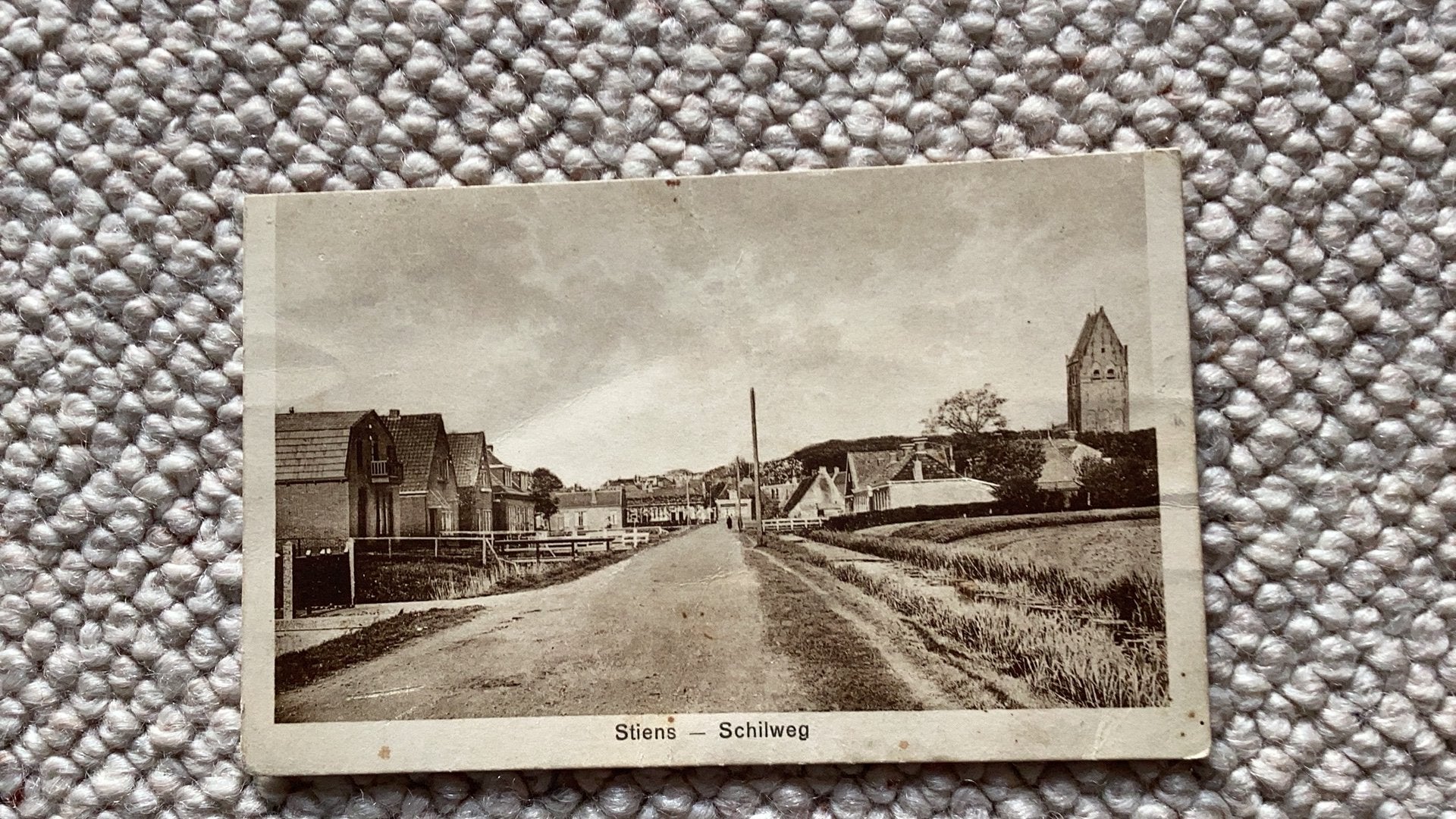 Ansichtkaart Stiens Schilweg 1924. 999, Ophalen of Verzenden, 1920 tot 1940, Gelopen, Friesland