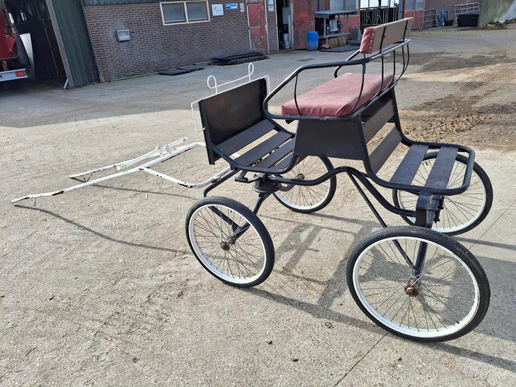 Nette concours recreatie wagen., Ophalen