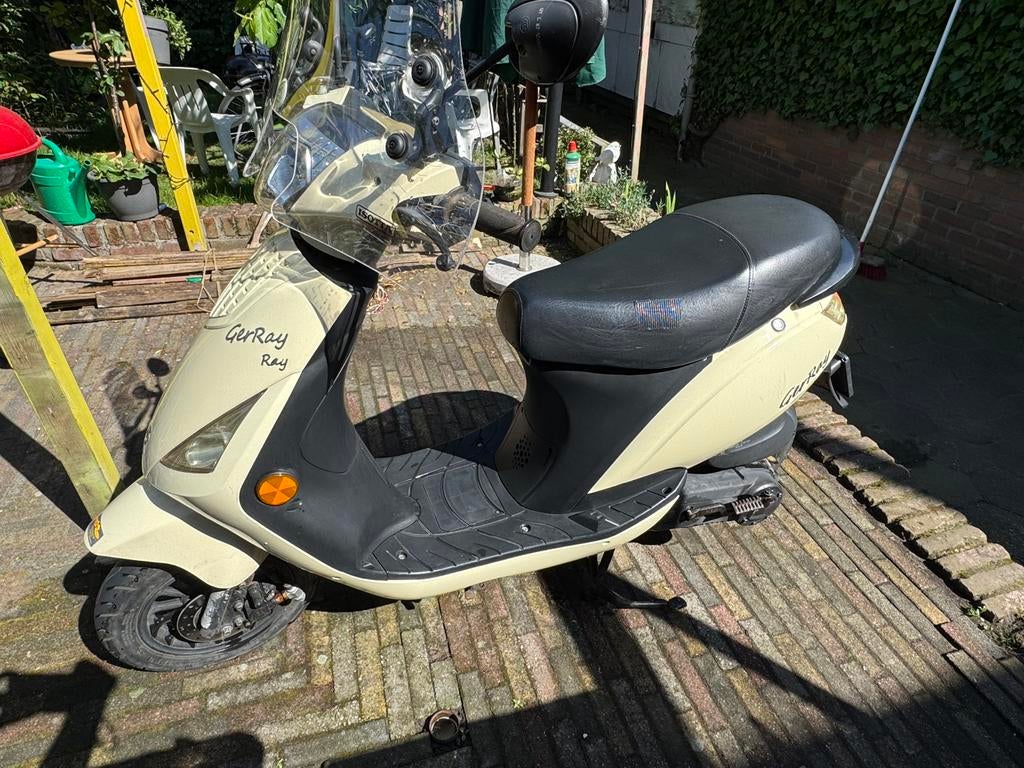 Gerray, Fietsen en Brommers, Snorfietsen en Snorscooters, Overige merken, Gebruikt, Ophalen of Verzenden, Benzine