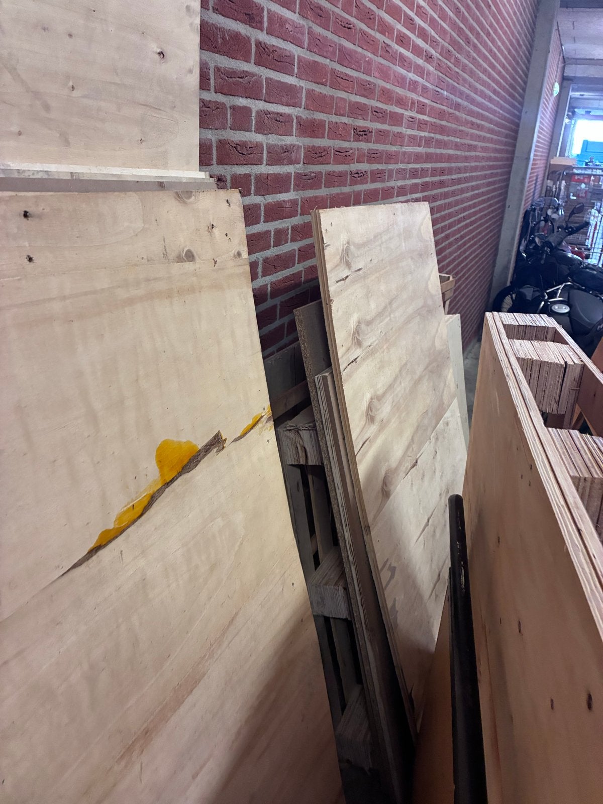 Gratis plaatmateriaal en wegwerp pallets, Ophalen, Gebruikt, Overige typen