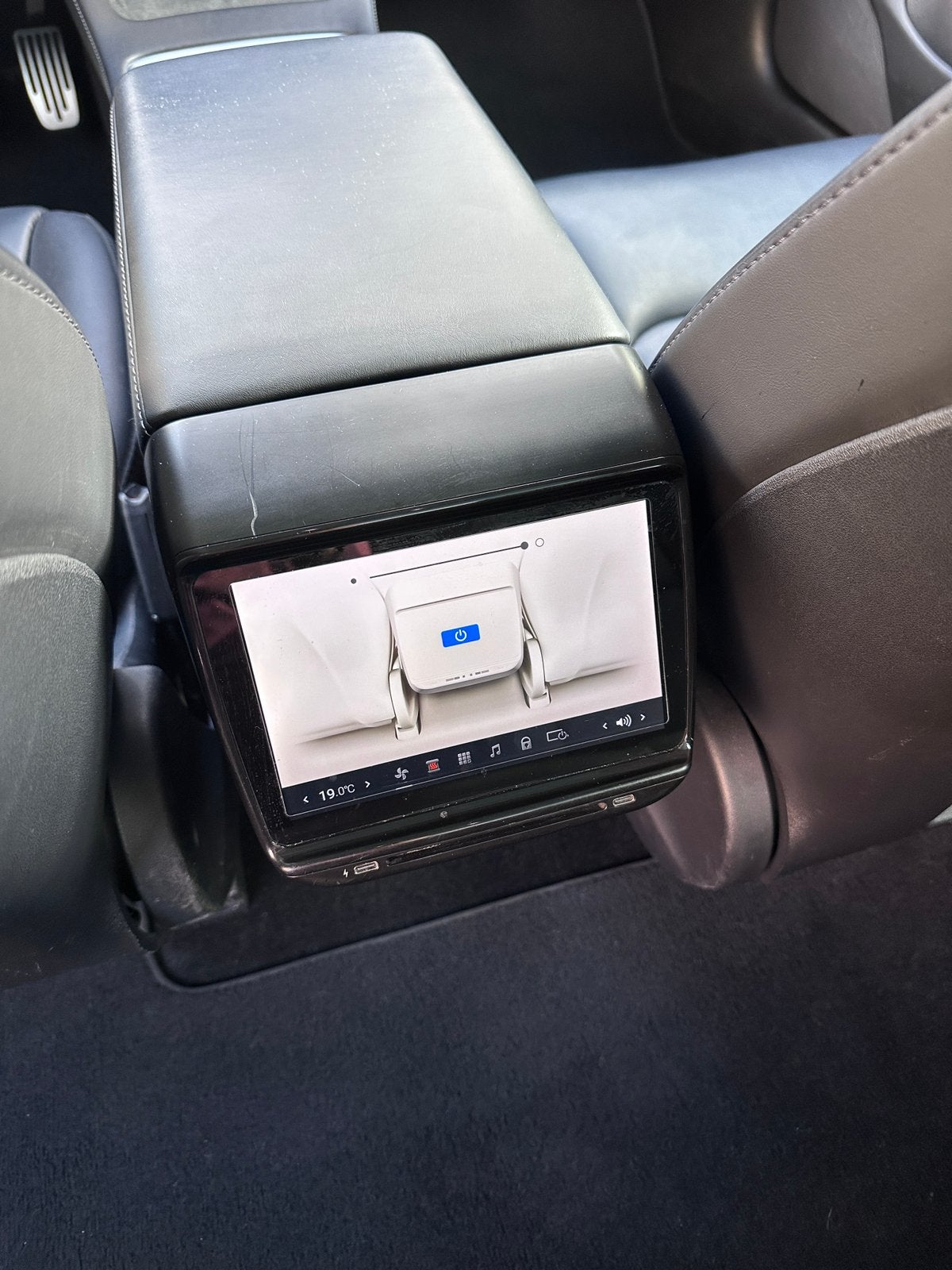 Foto 24 van Tesla Model 3 Long Range AWD | 2021 Refresh | Warmtepomp