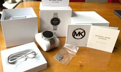 Michael Kors zilverkleurige smartwatch, Ophalen of Verzenden, Zo goed als nieuw, Zilver, Android