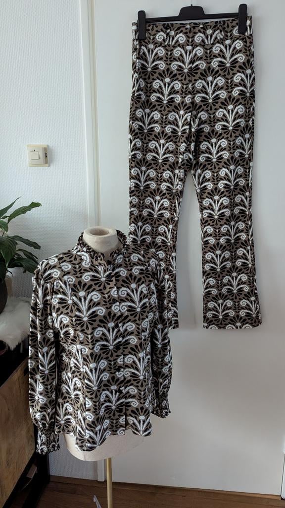 ZoSo Travel set 38/ M, Kleding | Dames, Broeken en Pantalons, Nieuw, Maat 38/40 (M), Bruin, Lang, Ophalen of Verzenden
