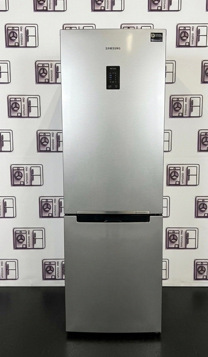 Samsung A++ Koel-vriescombinatie RVS Look No Frost ZGAN!, SAMSUNG, 200 liter of meer, Met aparte vriezer, Zo goed als nieuw