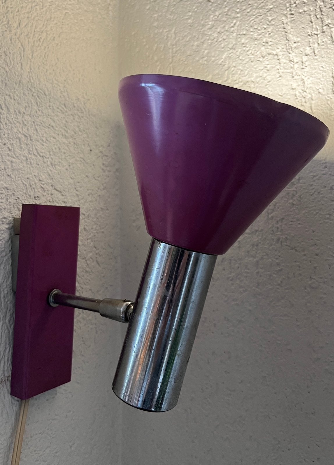 Retro vintage jaren 60 wandlamp lampje paars chroom, Paars, Met schakelaar, Ophalen of Verzenden, Zo goed als nieuw