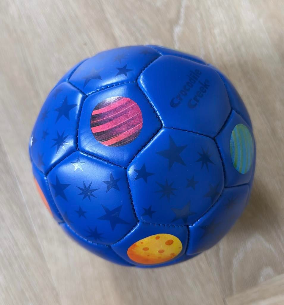 Crocodile Creek voetbal Ruimte maat 2 13 cm blauw, Ophalen of Verzenden, Zo goed als nieuw, Overige typen