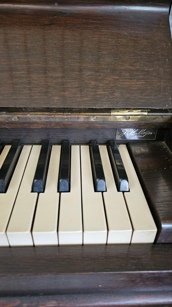 Zwarte piano merk Niendorf, Ophalen, Gebruikt, Zwart