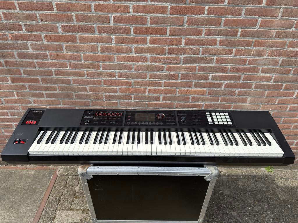 Roland FA-08 Stage Piano, Ophalen, 88 toetsen, Roland, Zo goed als nieuw