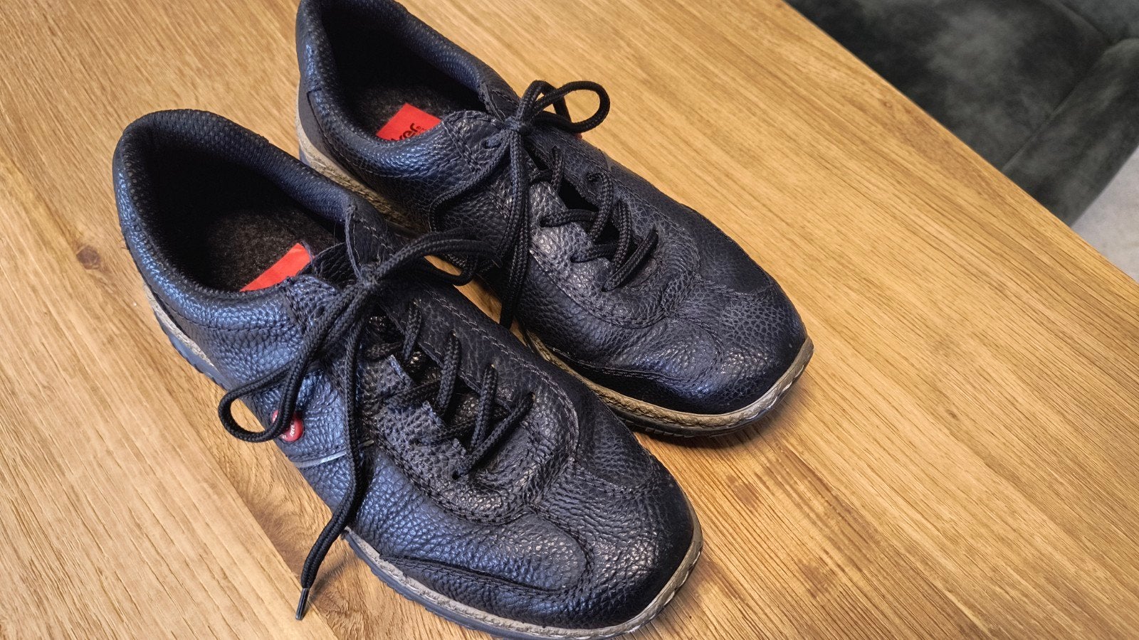 Zwarte Rieker sneakers 36, Ophalen of Verzenden, Zo goed als nieuw