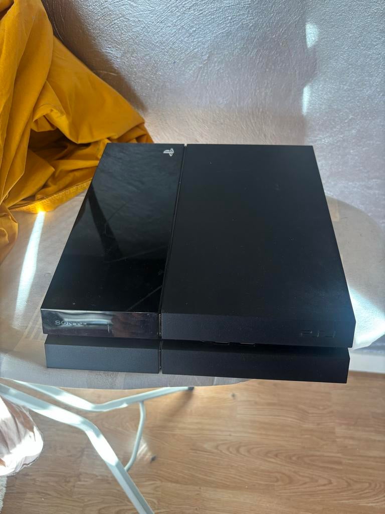 PlayStation 4 console (werkt nog), Ophalen, Gebruikt, Zonder controller, Original