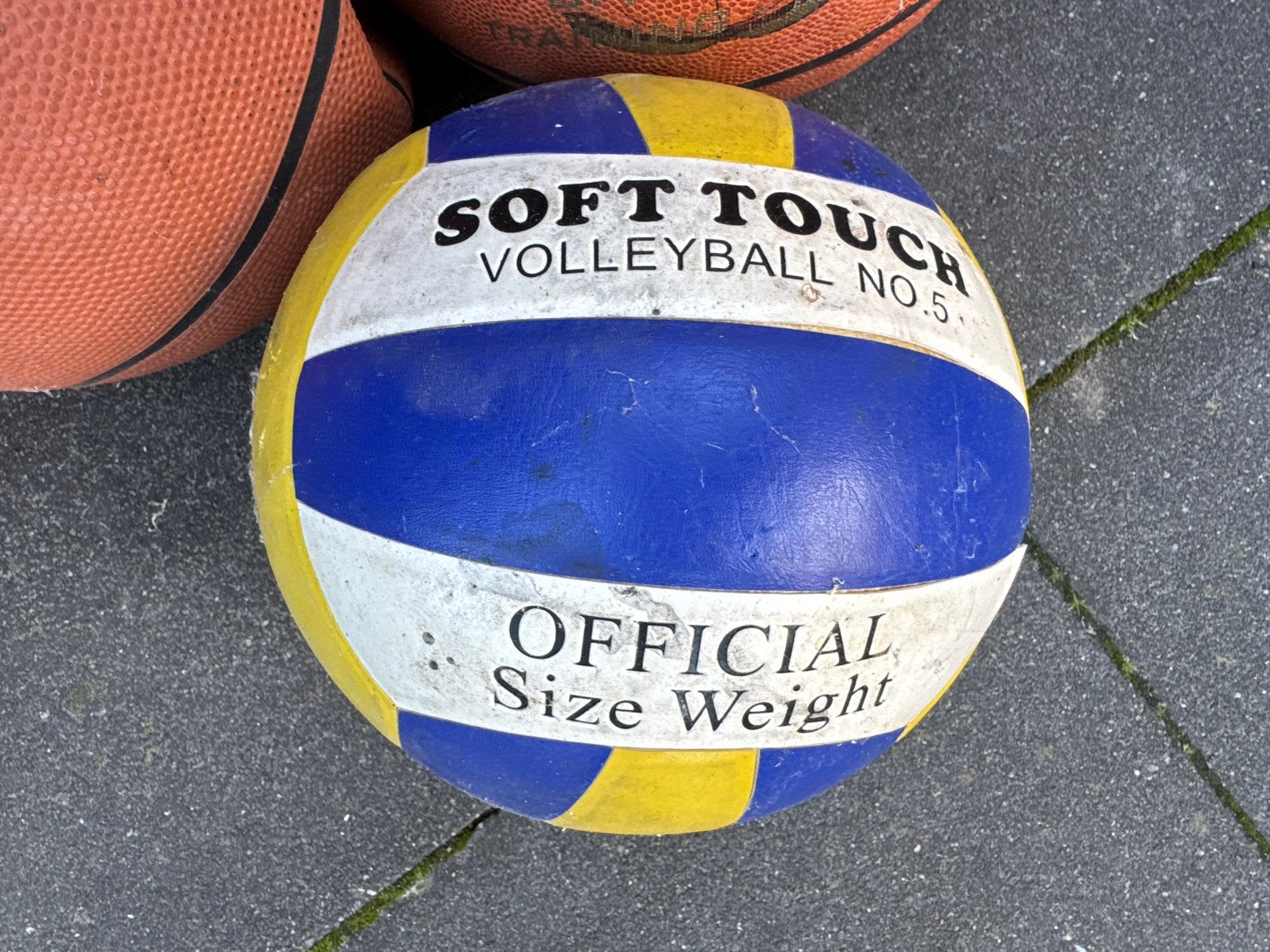 Volleybal gebruikt no.5, Ophalen of Verzenden, Gebruikt, Overige onderwerpen