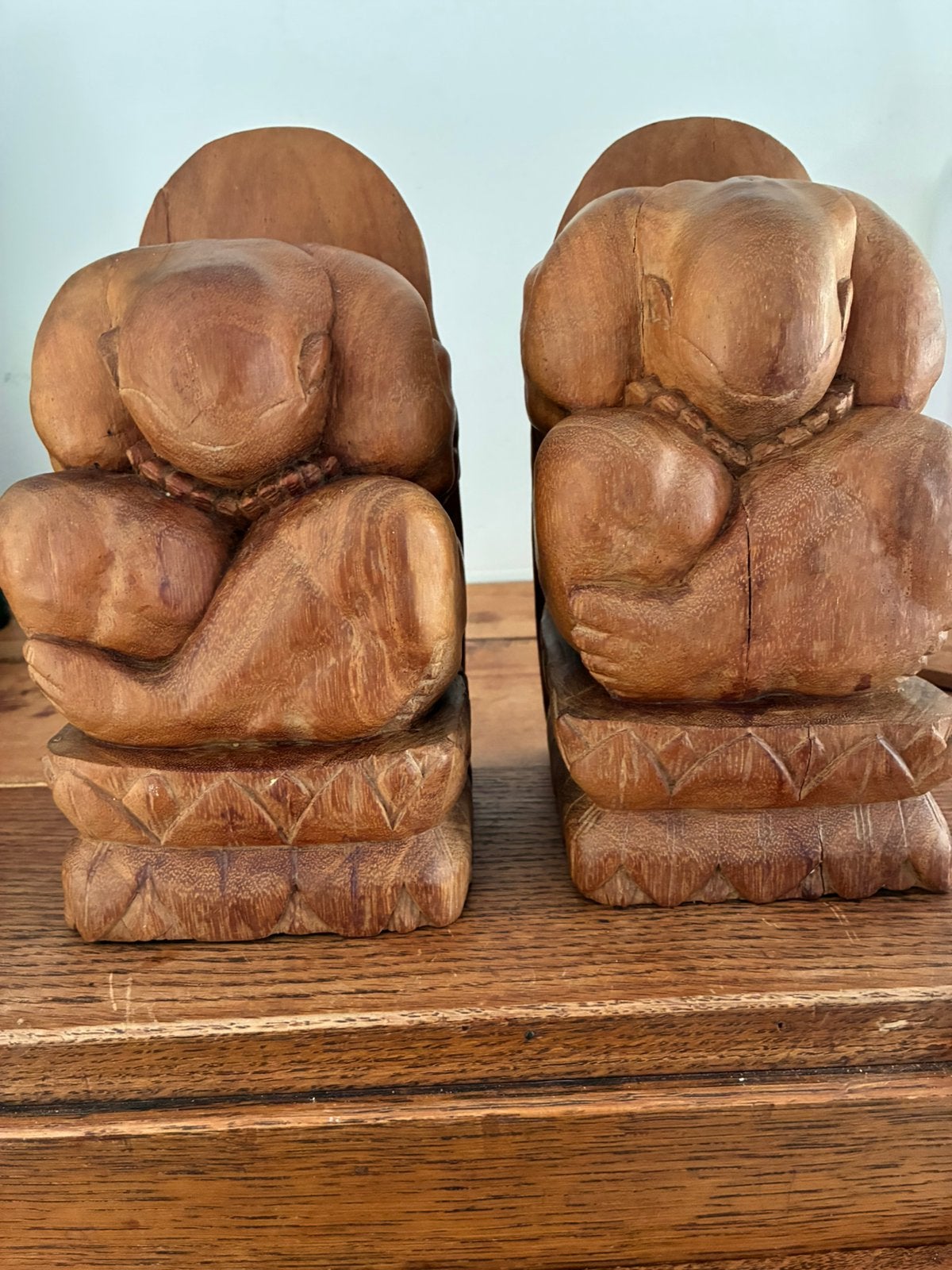 Zware Set Handgesneden Boekensteunen Yogiman/Orang Malu 3 kg, Ophalen of Verzenden, Zo goed als nieuw