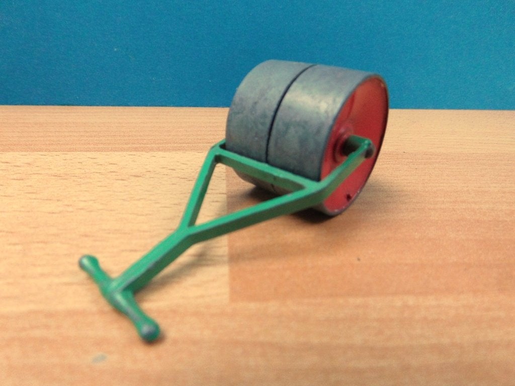 Dinky Toys # 105a grasroller, Ophalen of Verzenden, Zo goed als nieuw, Tractor of Landbouw, Dinky Toys