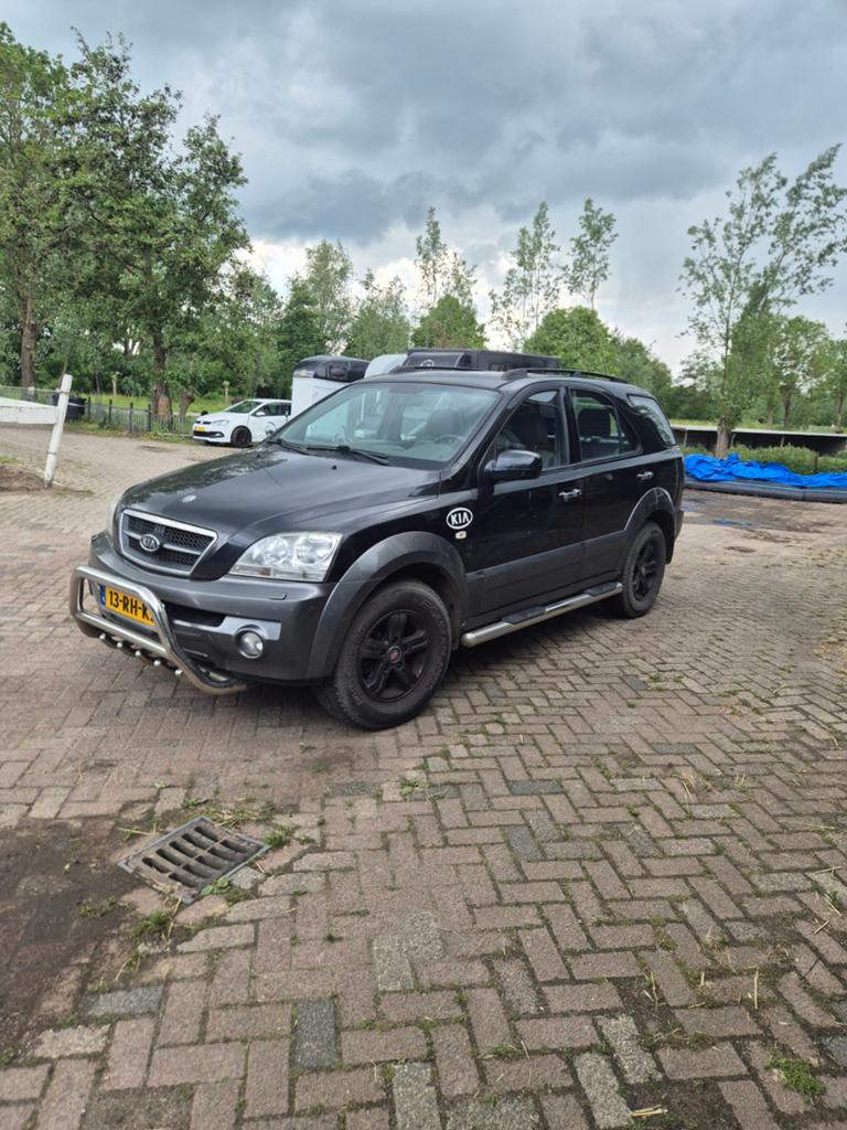 Kia Sorento 3.5 V6 AUT 2005 Zwart, Auto's, Kia, Automaat, 194 pk, 2800 kg, Particulier