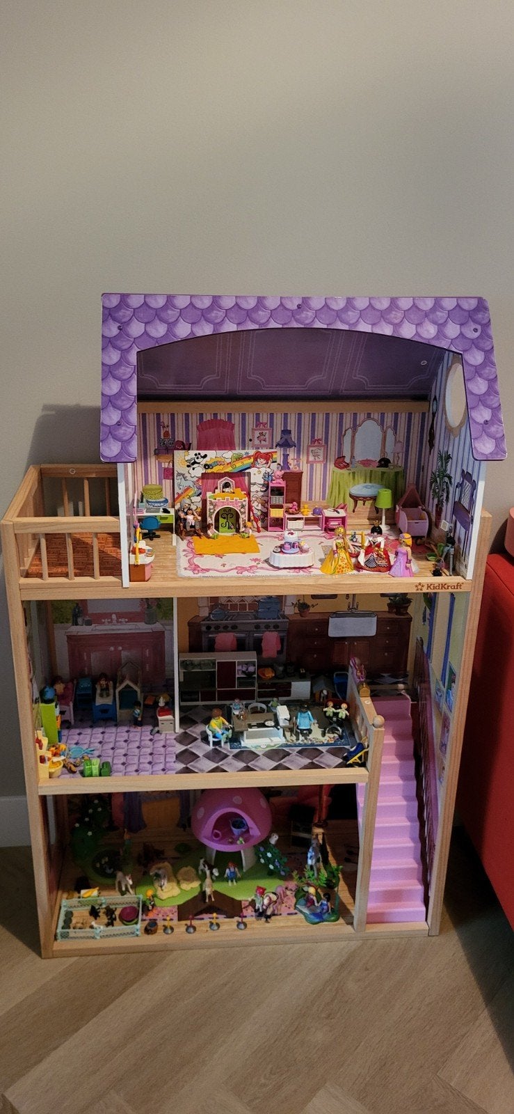 Houten poppenhuis, Kinderen en Baby's, Speelgoed | Poppenhuizen, Ophalen, Zo goed als nieuw, Poppenhuis