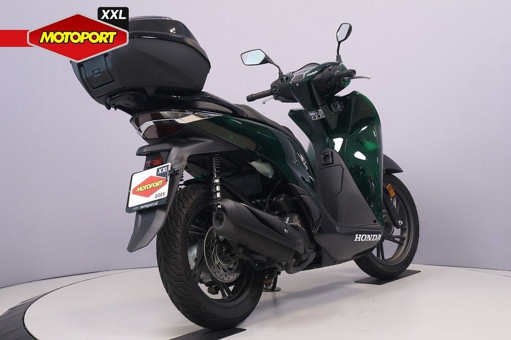 Honda SH 150 i (bj 2025), Scooter, Honda Motor Europe Ltd, Bedrijf, Customer.service@honda-eu.com