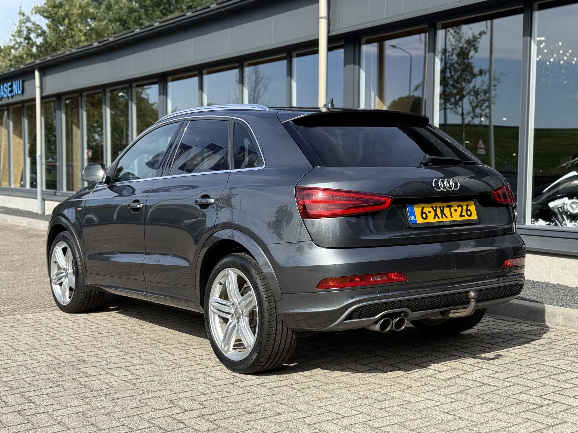 Foto 2 van Audi Q3 1.4 TFSI Sport Edition S-Line Afn Trekh (bj 2014)