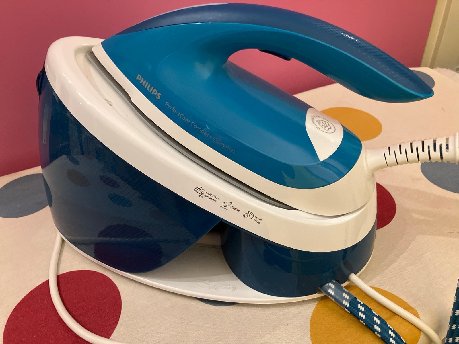 Philips PerfectCare Compact Essential Stoomgenerator, Ophalen of Verzenden, Gebruikt, Strijkijzer met snoer