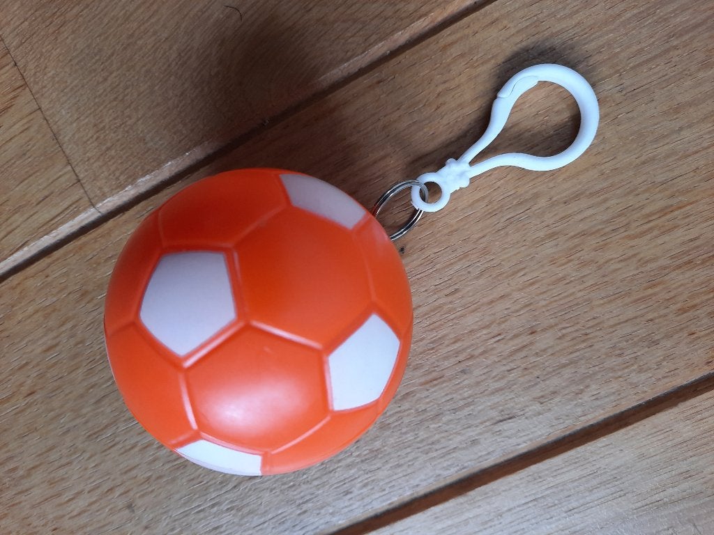 ORANJE VOETBAL oranje bal met festonhaak - nieuw -, Ophalen of Verzenden, Nieuw, Oranje of Koningsdag
