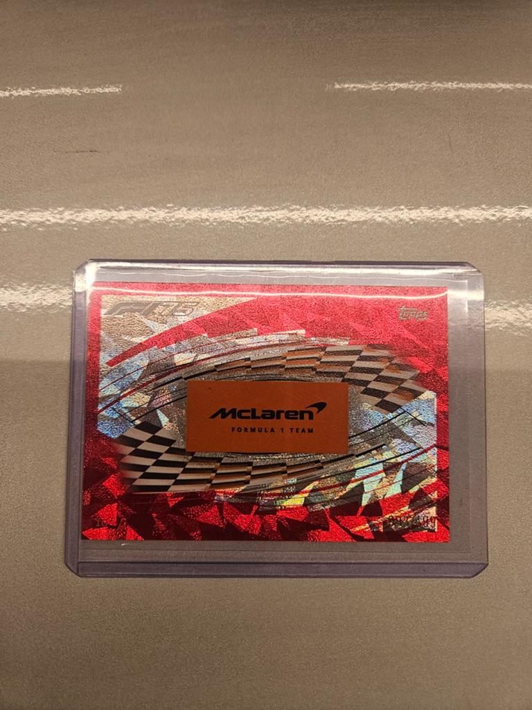 10 red parralel mclaren logo /499 topps turbo attax f1 2025, Ophalen of Verzenden, Nieuw