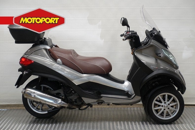 Piaggio MP3 500 LT SPORT (bj 2012), Motoren, Toermotor, Info@piaggio.nl, Postbus 5687
4801 EB  Breda, Piaggio Vespa BV