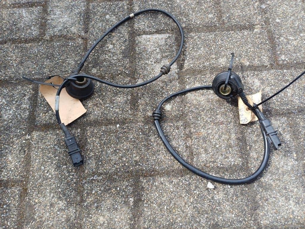 2x Peugeot digitale teller aandrijving gebruikt, Ophalen of Verzenden, Gebruikt, Peugeot